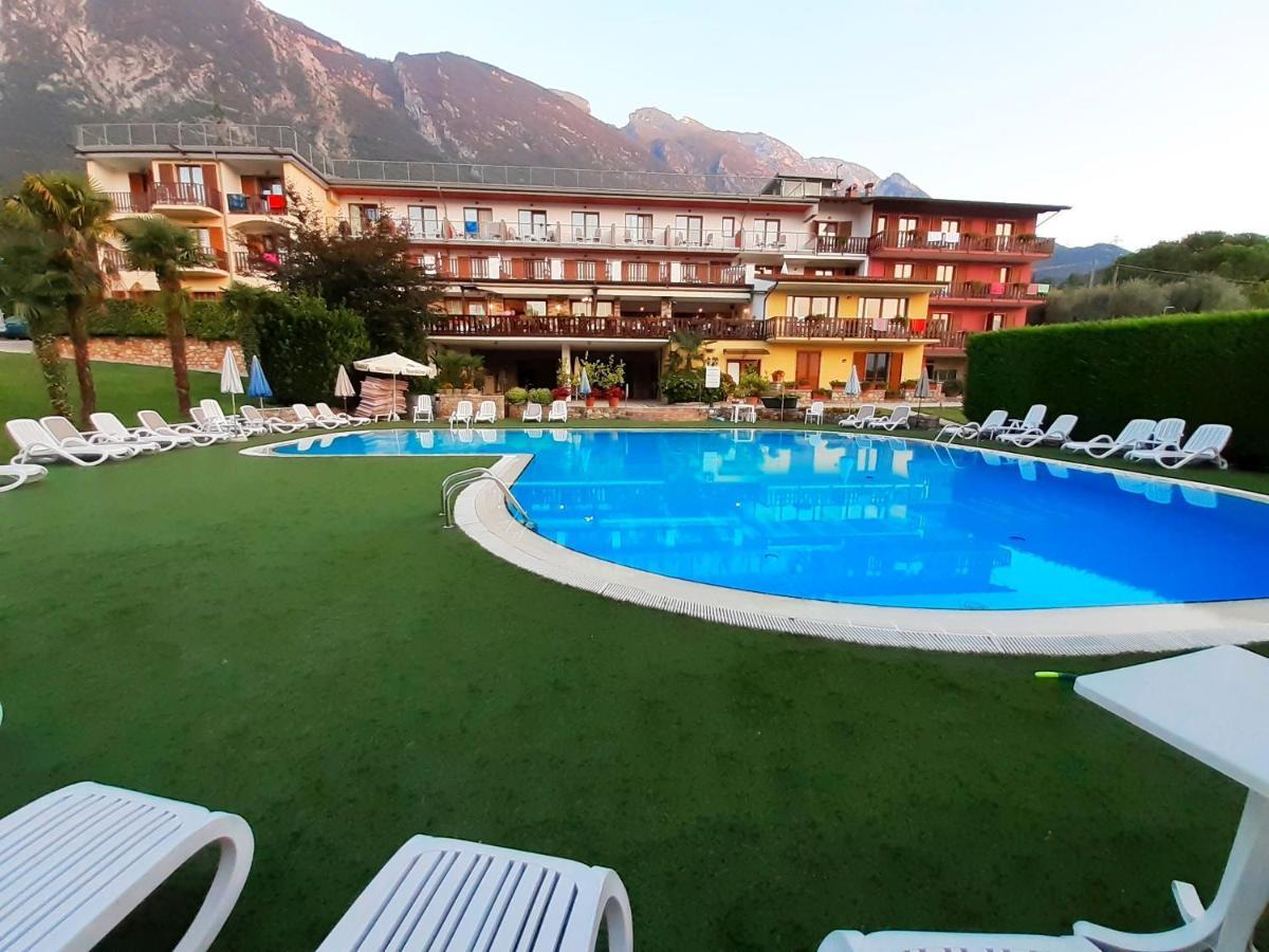 Park Hotel Val Di Monte ***S 말세진느 외부 사진