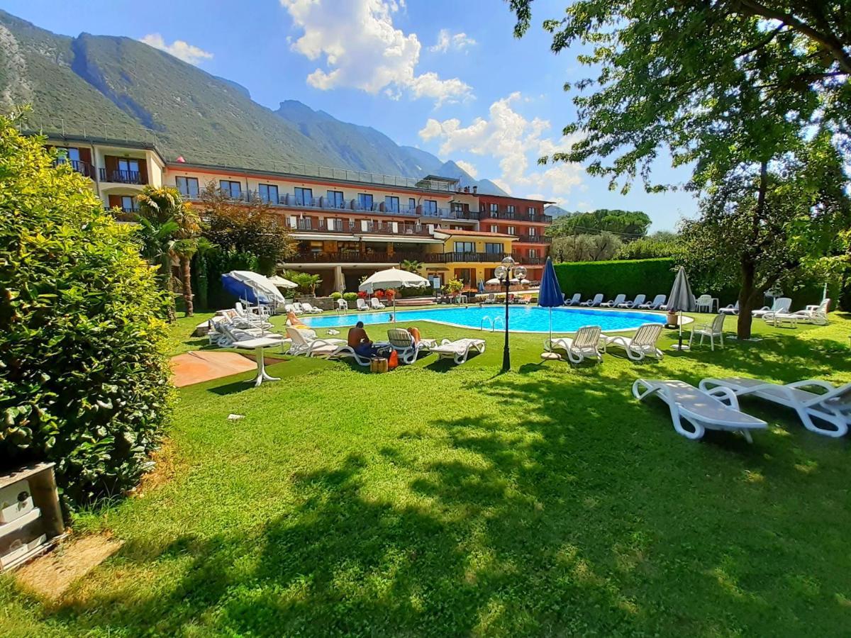 Park Hotel Val Di Monte ***S 말세진느 외부 사진