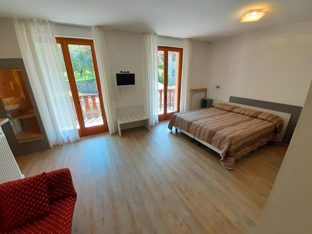 Park Hotel Val Di Monte ***S 말세진느 외부 사진